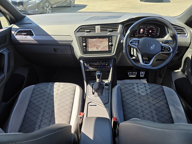 Volkswagen Tiguan TSI R-Line - U91595