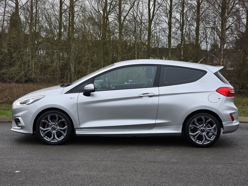 Ford Fiesta T EcoBoost ST-Line - U91603