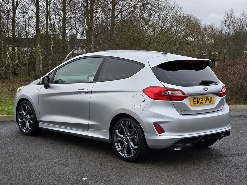 Ford Fiesta T EcoBoost ST-Line - U91603