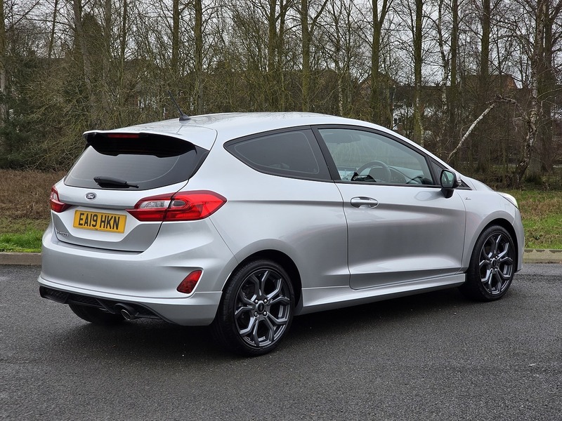 Ford Fiesta T EcoBoost ST-Line - U91603
