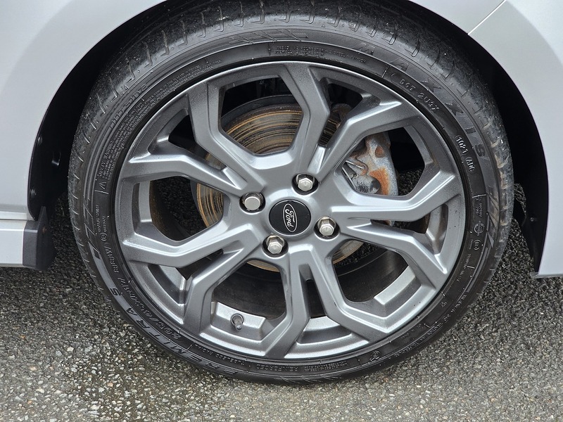 Ford Fiesta T EcoBoost ST-Line - U91603