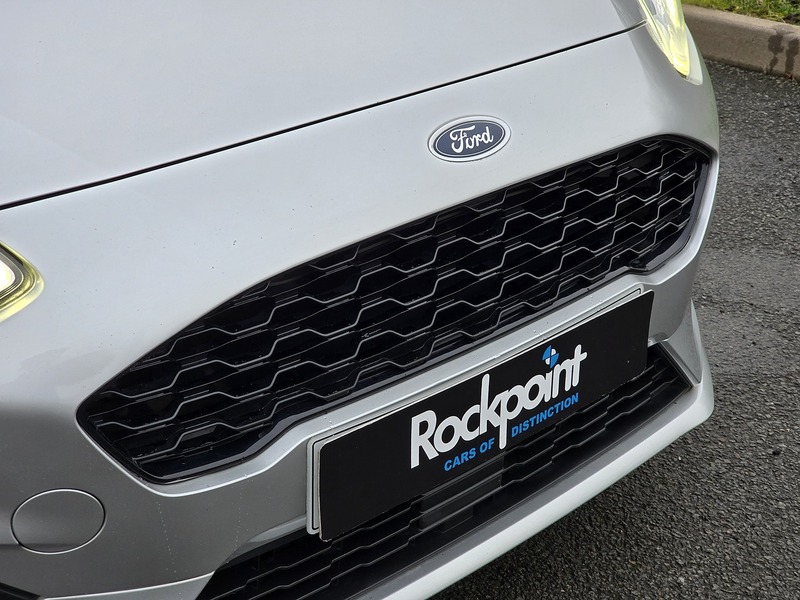 Ford Fiesta T EcoBoost ST-Line - U91603