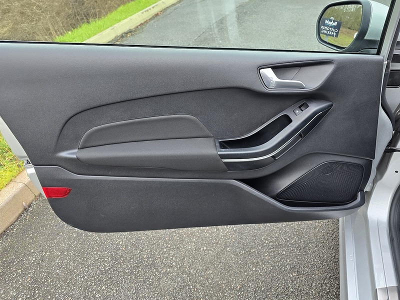 Ford Fiesta T EcoBoost ST-Line - U91603