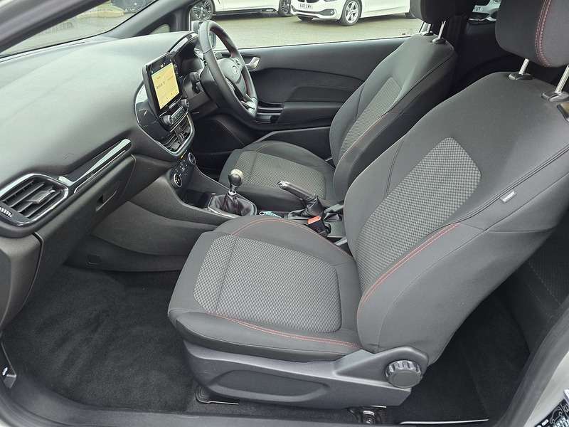 Ford Fiesta T EcoBoost ST-Line - U91603