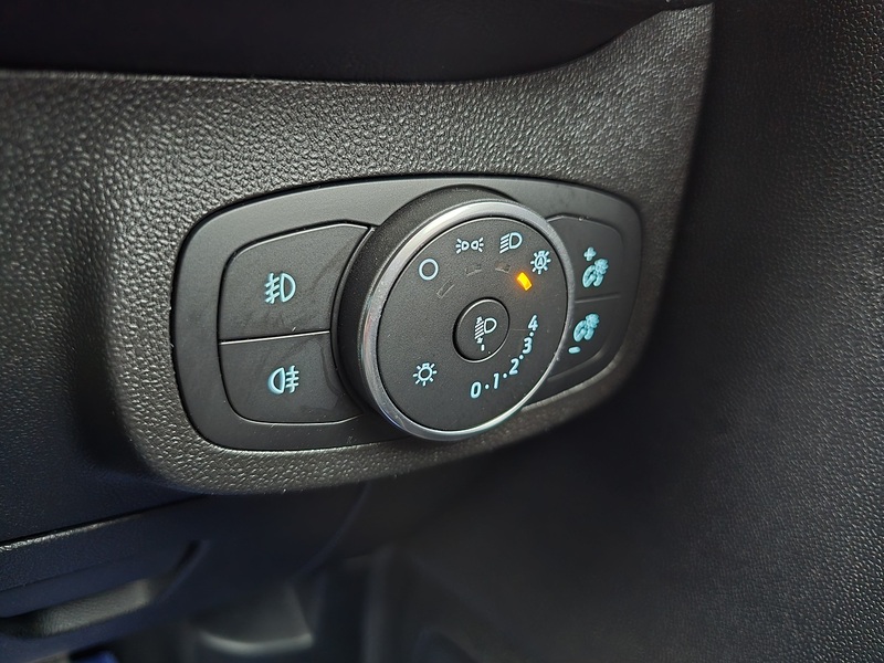 Ford Fiesta T EcoBoost ST-Line - U91603