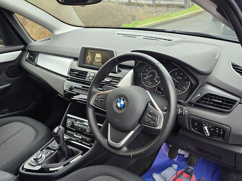 BMW 2 Series Active Tourer 216d SE - U91606