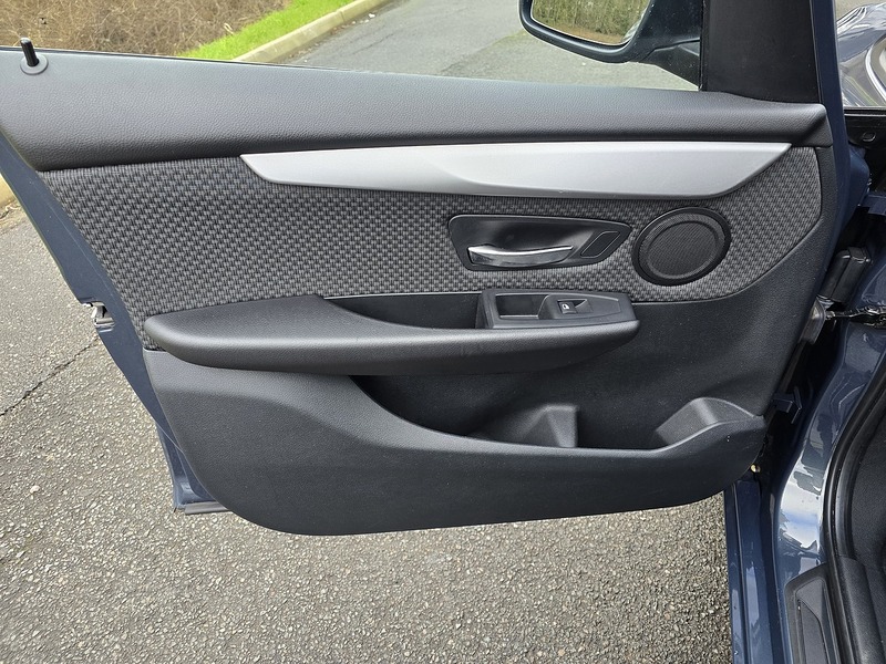 BMW 2 Series Active Tourer 216d SE - U91606