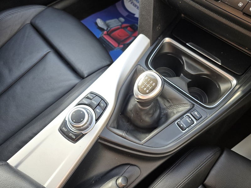 BMW 3 Series 318d SE - U91607