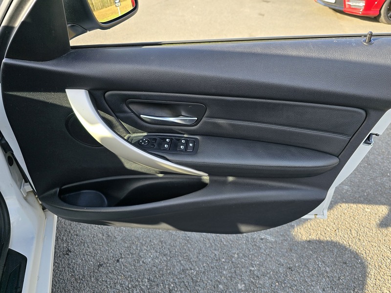 BMW 3 Series 318d SE - U91607