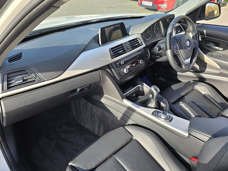 BMW 3 Series 318d SE - U91607