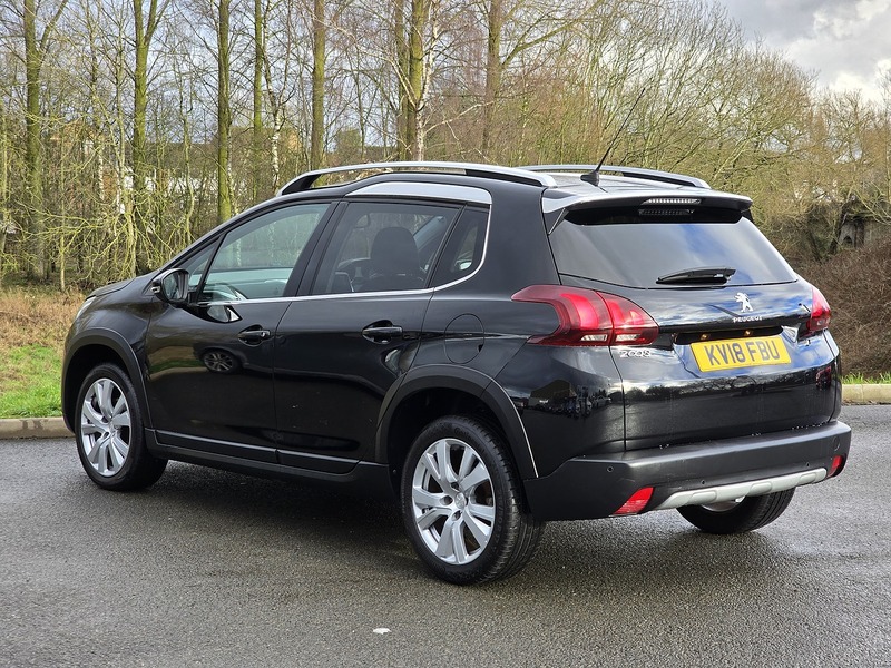 Peugeot 2008 PureTech Allure - U91610