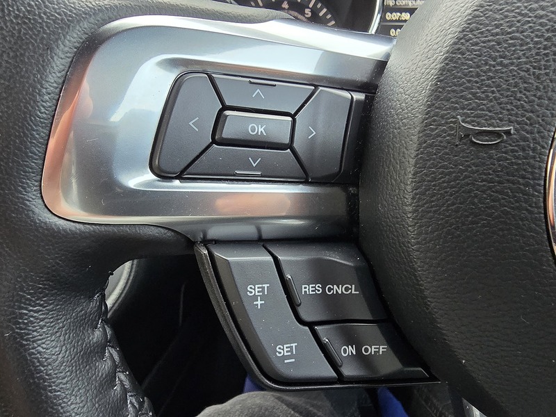 Ford Mustang V8 GT - U91620