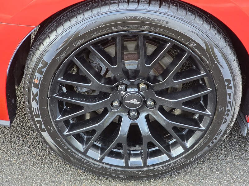 Ford Mustang V8 GT - U91620