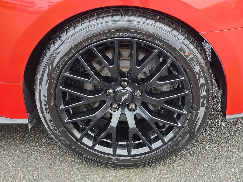 Ford Mustang V8 GT - U91620