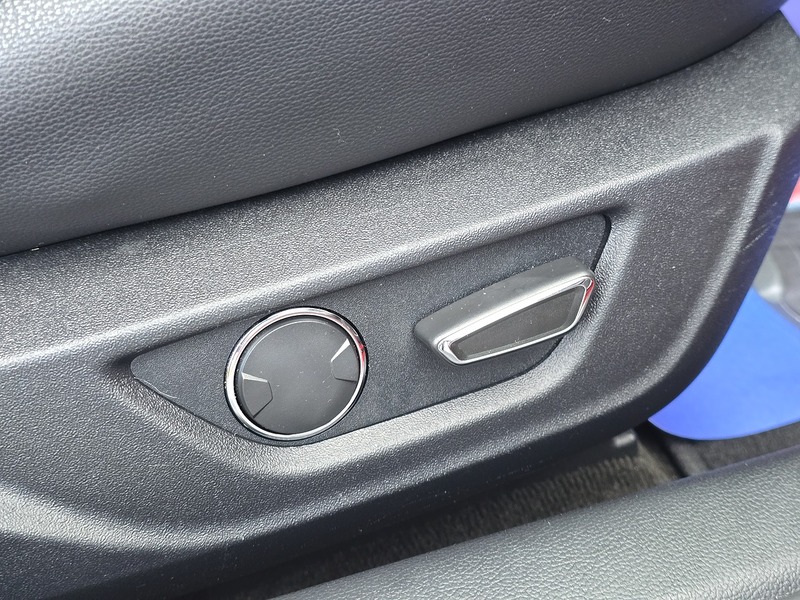 Ford Mustang V8 GT - U91620