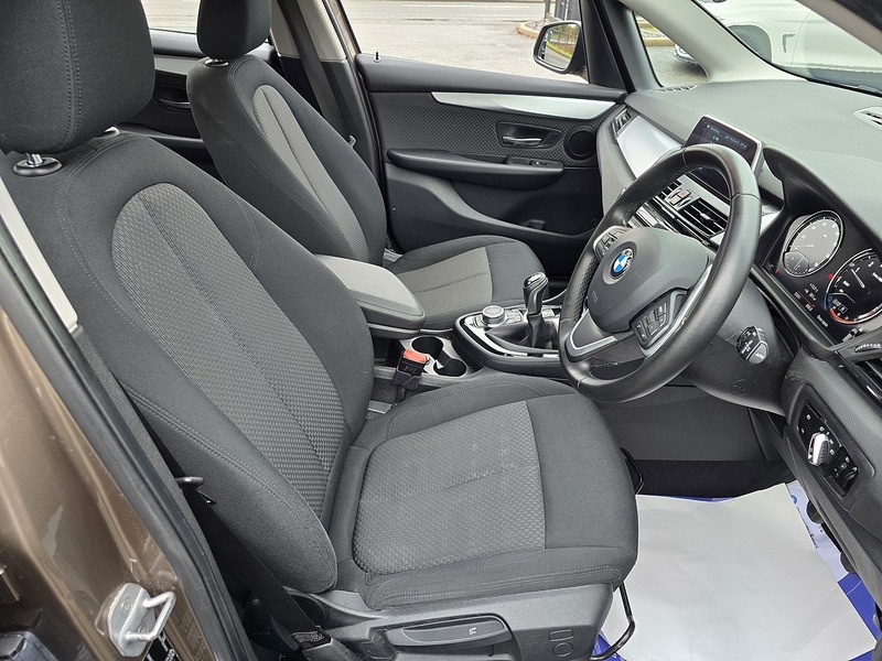 BMW 2 Series Active Tourer 218i SE - U91624