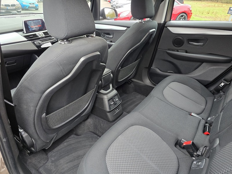 BMW 2 Series Active Tourer 218i SE - U91624