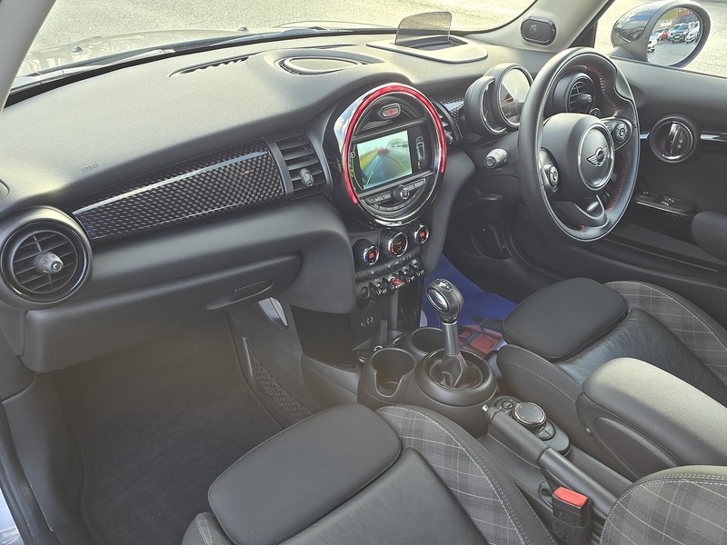 MINI Hatch Cooper S - U91625