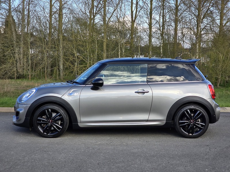 MINI Hatch Cooper S - U91625