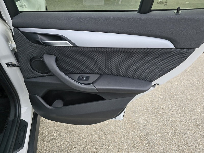 BMW X1 18d SE - U91636