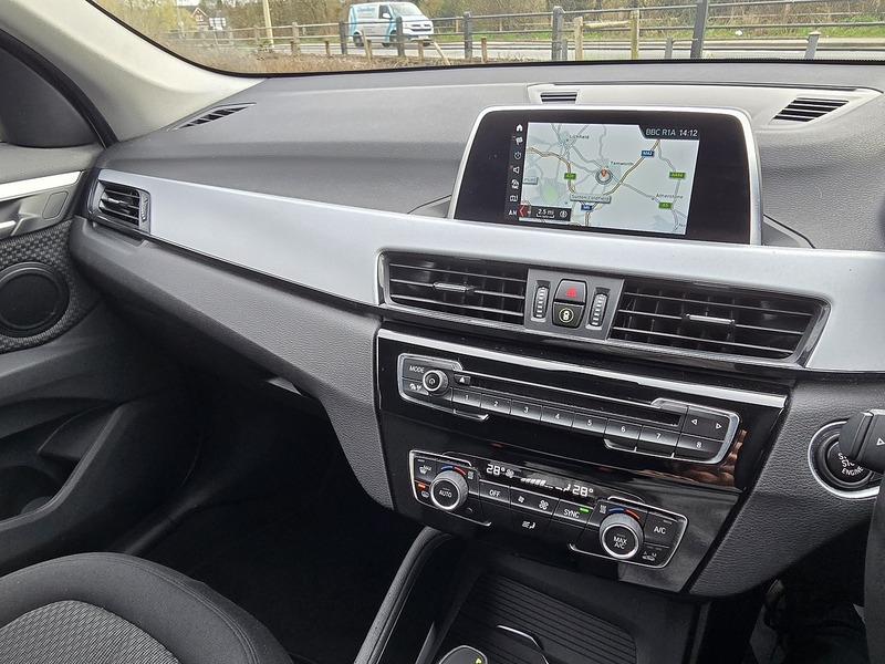 BMW X1 18d SE - U91636