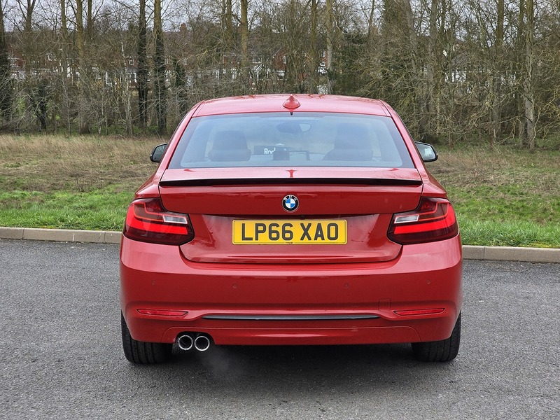 BMW 2 Series 220i Sport - U91637