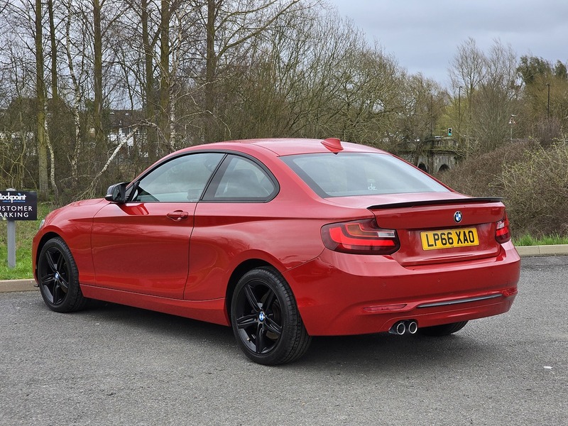 BMW 2 Series 220i Sport - U91637