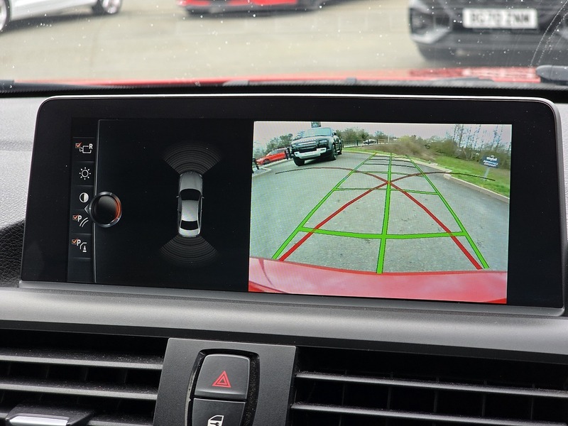 BMW 2 Series 220i Sport - U91637