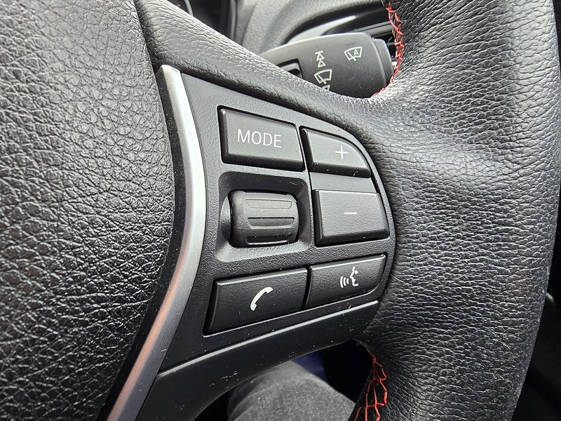 BMW 2 Series 220i Sport - U91637