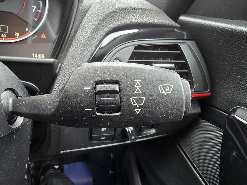 BMW 2 Series 220i Sport - U91637