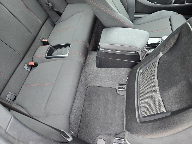 BMW 2 Series 220i Sport - U91637