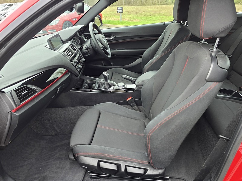 BMW 2 Series 220i Sport - U91637