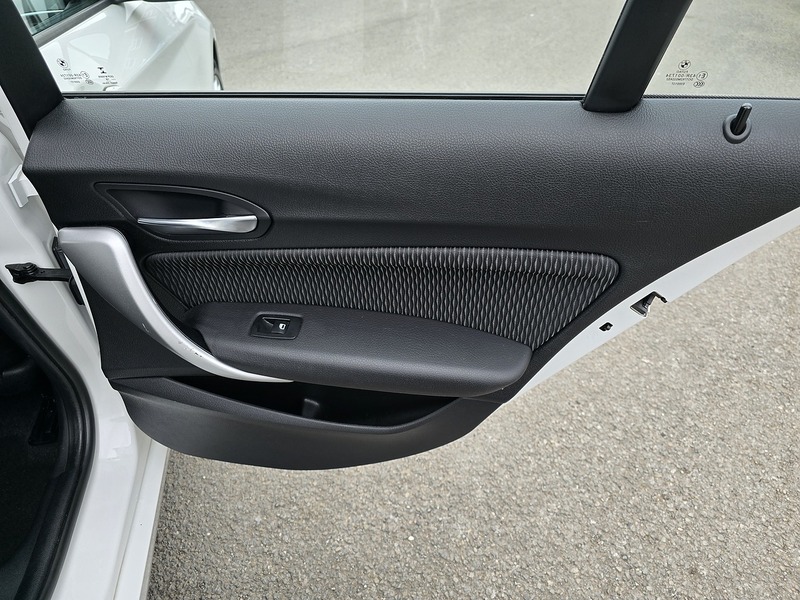 BMW 1 Series 116d SE Business - U91643