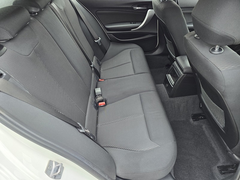 BMW 1 Series 116d SE Business - U91643