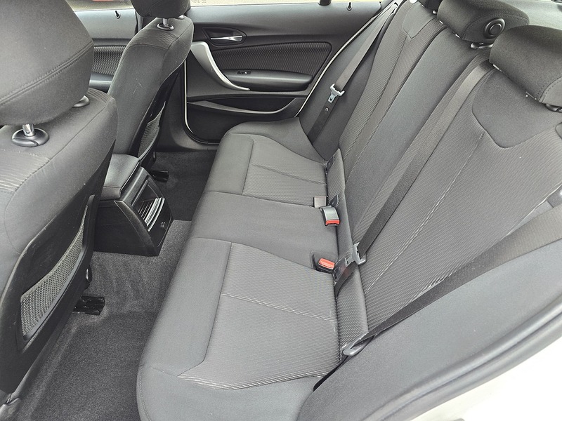 BMW 1 Series 116d SE Business - U91643