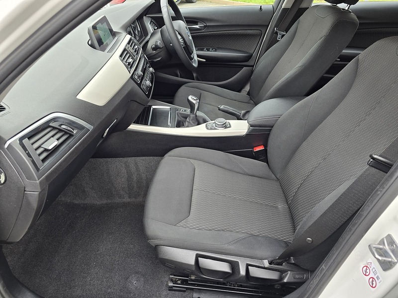 BMW 1 Series 116d SE Business - U91643