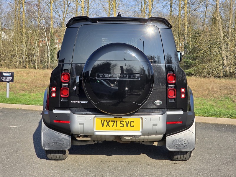 Land Rover Defender 90 D200 MHEV - U91650