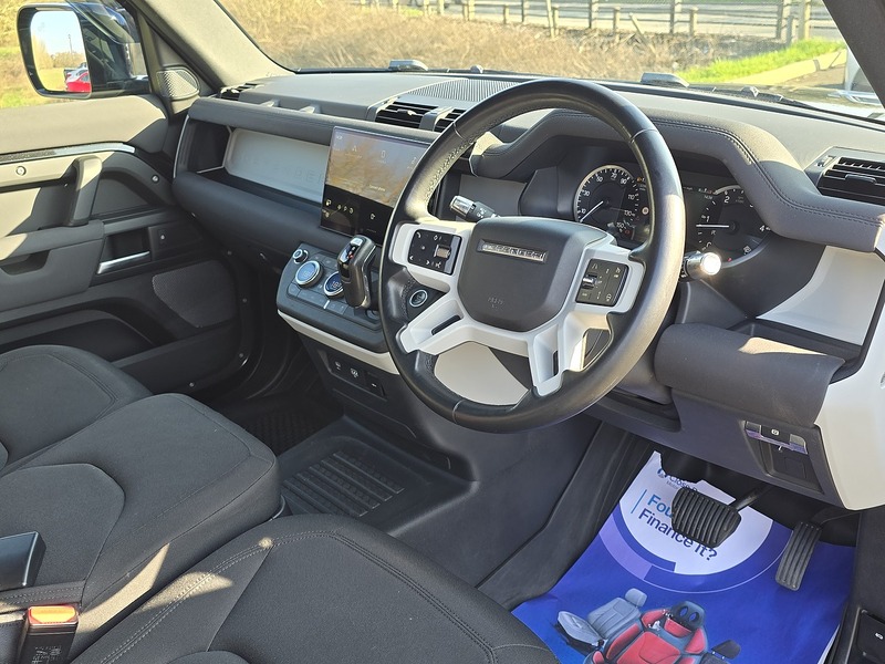 Land Rover Defender 90 D200 MHEV - U91650