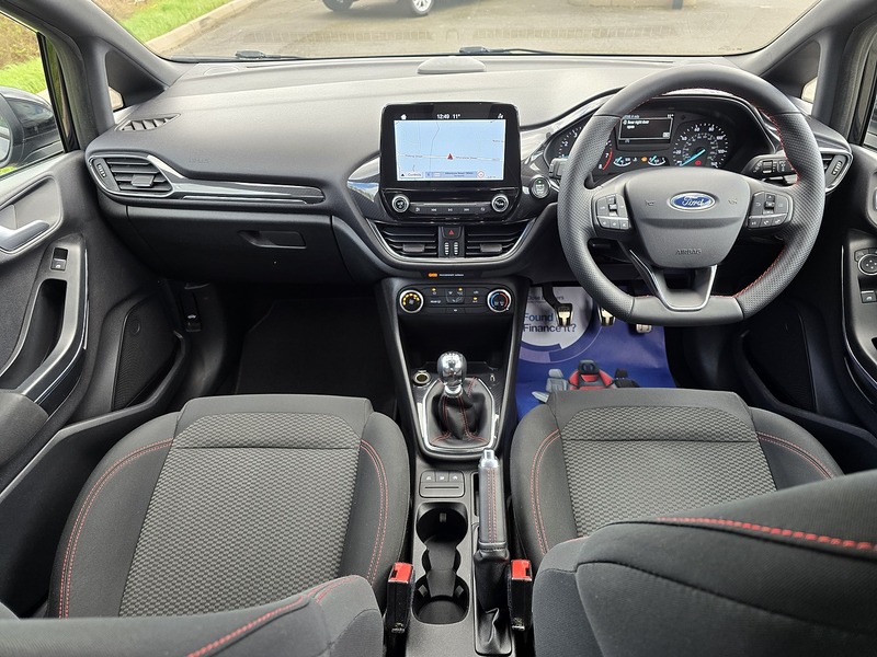 Ford Fiesta T EcoBoost ST-Line - U91653
