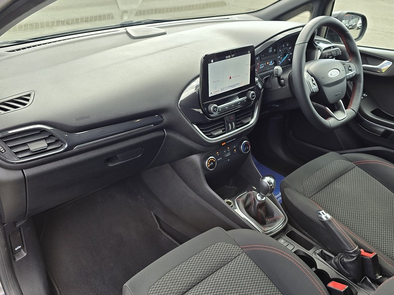Ford Fiesta T EcoBoost ST-Line - U91653