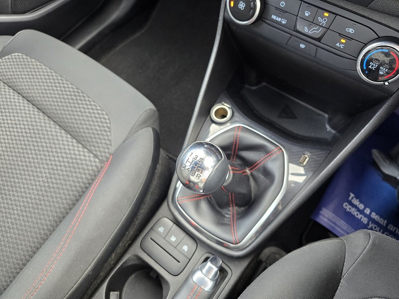 Ford Fiesta T EcoBoost ST-Line - U91653