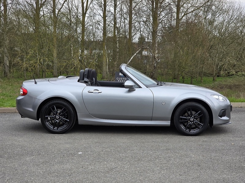 Mazda MX-5 i SE - U91659
