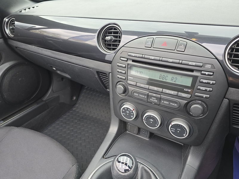 Mazda MX-5 i SE - U91659