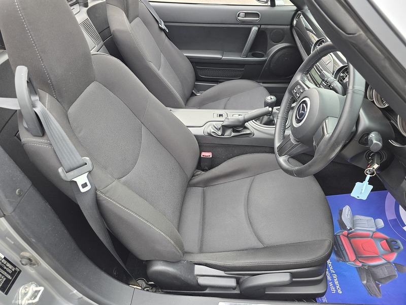 Mazda MX-5 i SE - U91659