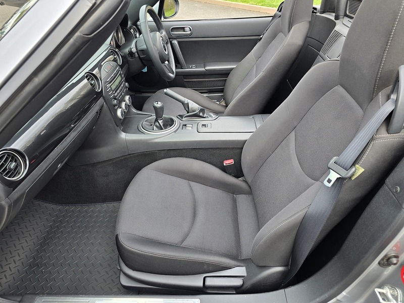 Mazda MX-5 i SE - U91659