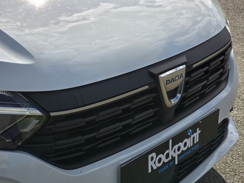 Dacia Sandero SCe Essential - U91662