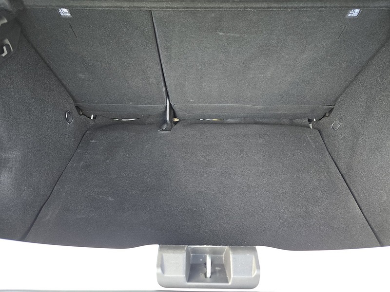 Dacia Sandero SCe Essential - U91662