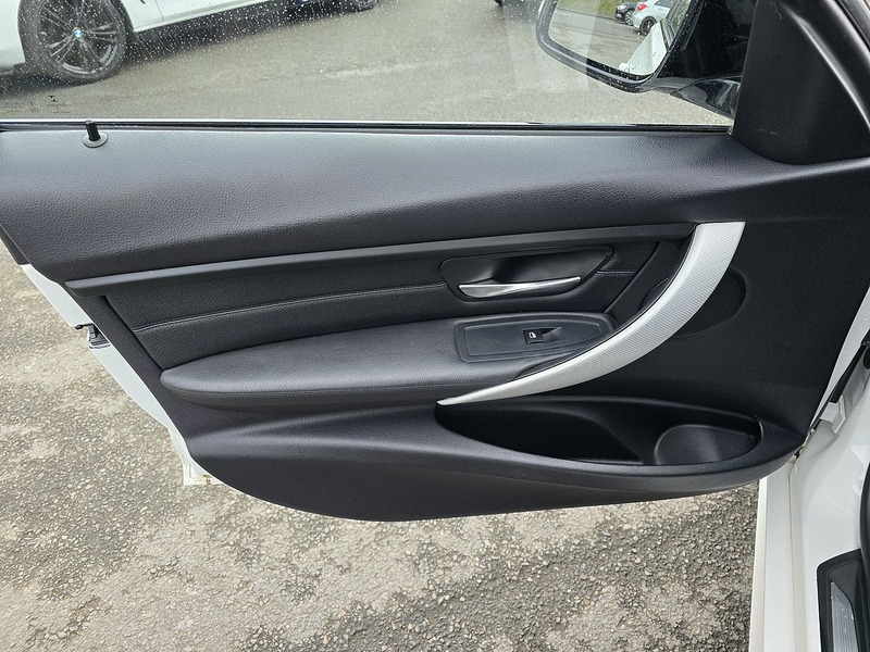 BMW 3 Series 320d M Sport - U91664