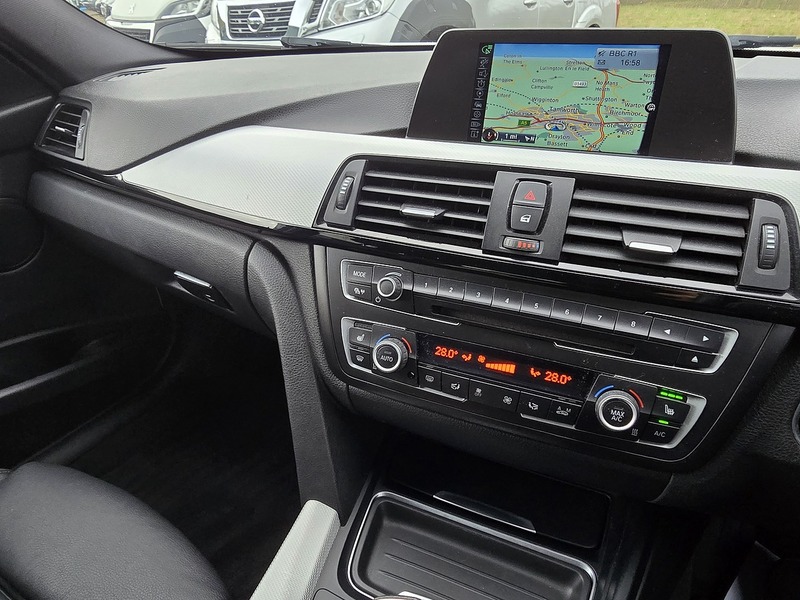 BMW 3 Series 320d M Sport - U91664