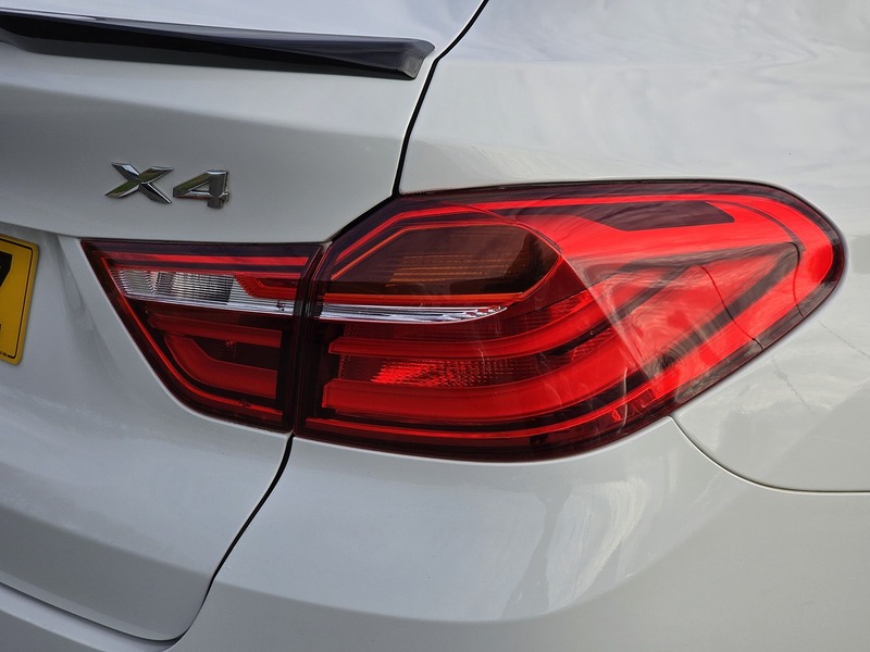 BMW X4 20d xLine - U91665